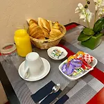 Victor Hugo Hotel Clamart