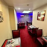 Victor Hugo Hotel 2*