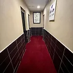 Victor Hugo 2* Clamart