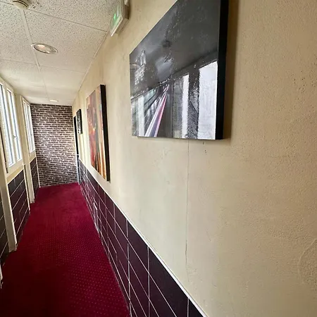 Victor Hugo Hotel Clamart