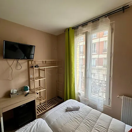 Victor Hugo 2* Clamart
