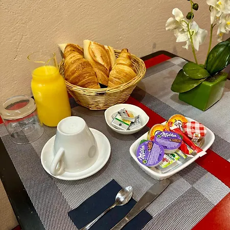 Victor Hugo Hotel Clamart