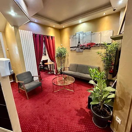 Hotel Victor Hugo 2*