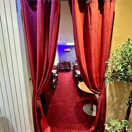 Hotel Victor Hugo